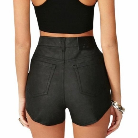 💥KILLER DESING💥UNIF Jagger Studded Leather Short in Black - Picture 3 of 13